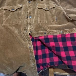 Men’s Legendary Whitetails corduroy brown coat.  Size 5XL…  Cotton lined